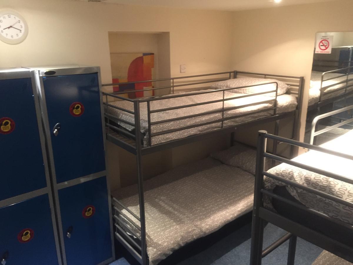 Bobby'S Bunkhouse Hostel EDI Buitenkant foto